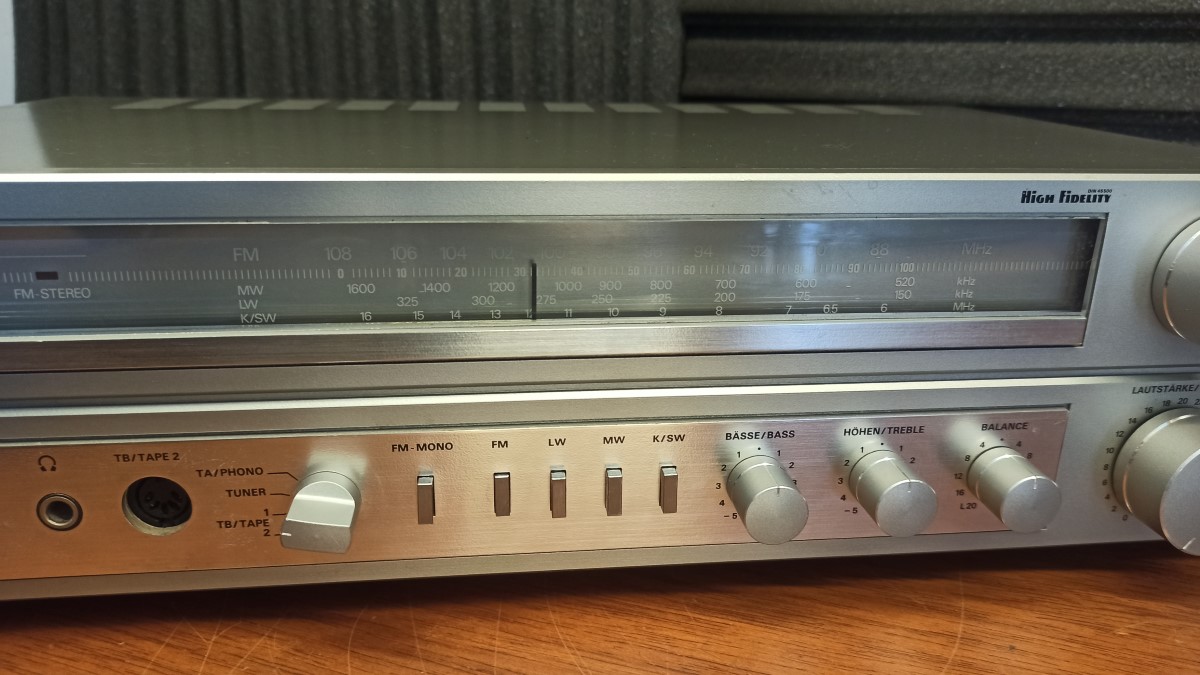 Amplificadores y Receivers