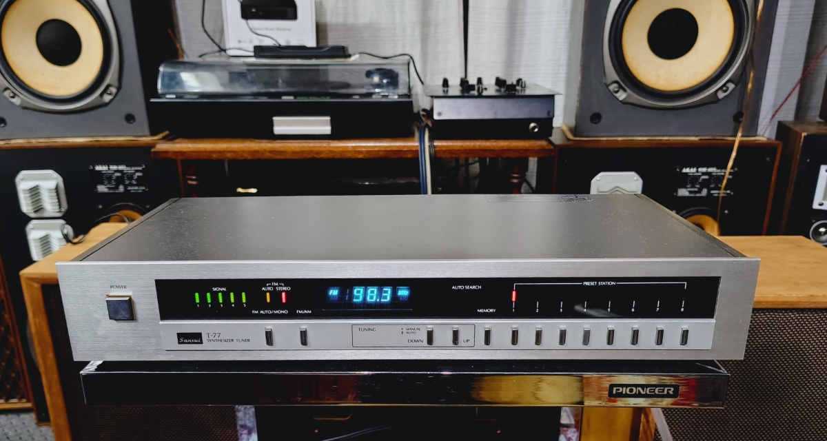 Sansui T-77