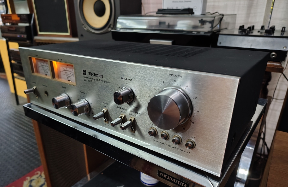 Technics SU-2500